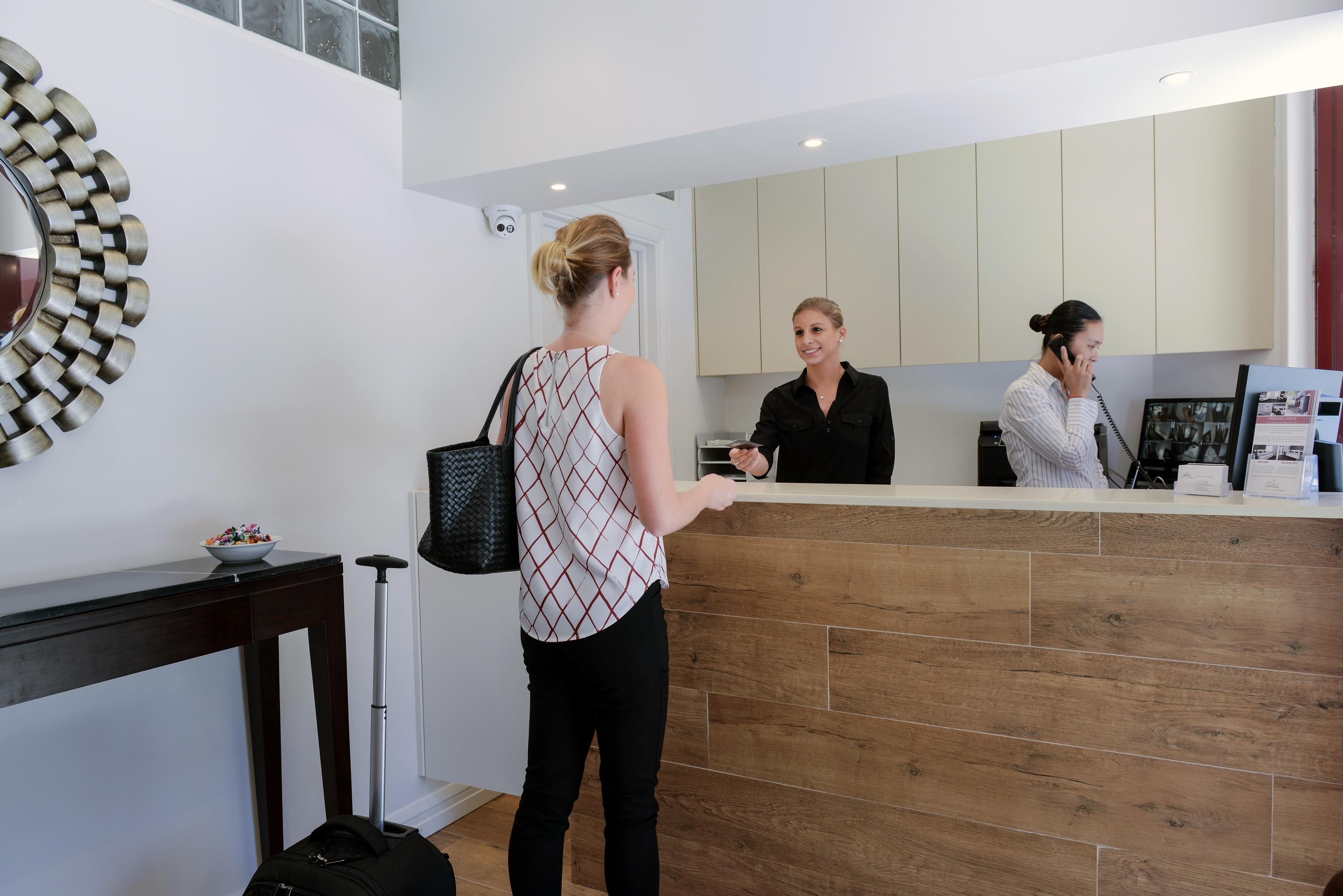 Hotel Perouse By Sydney Randwick