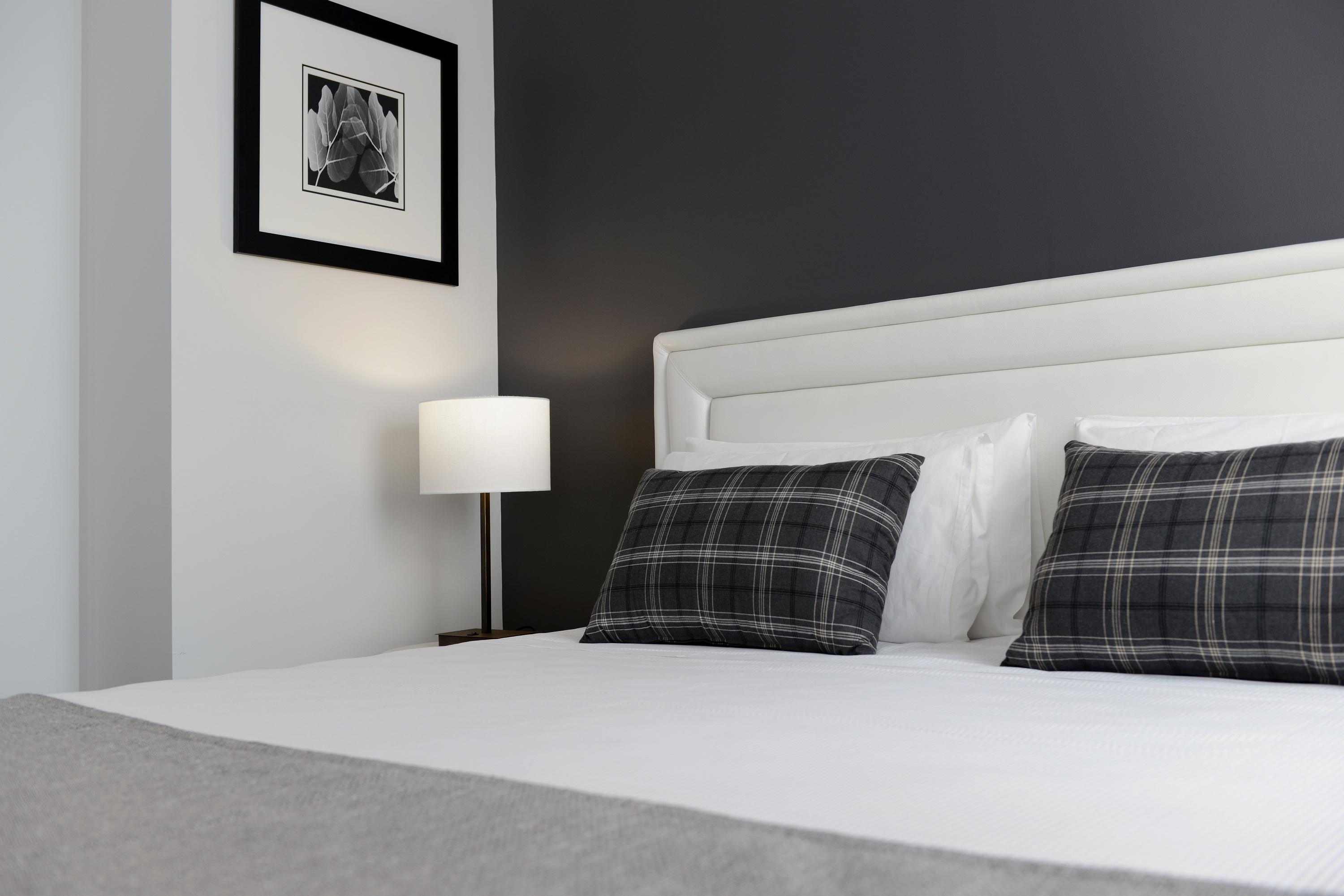 Hotel Perouse By Sydney 3*